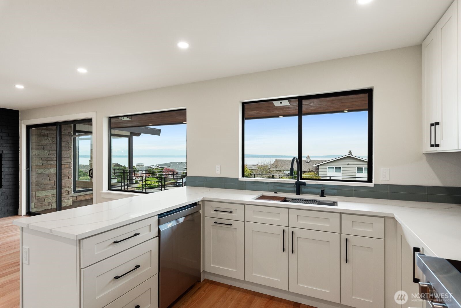 2425 NW Blue Ridge Drive Seattle WA 98177