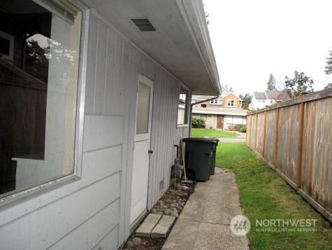 11027 SE 30th Place Bellevue WA 98004