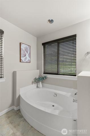 11126 4th Place SW Seattle WA 98146