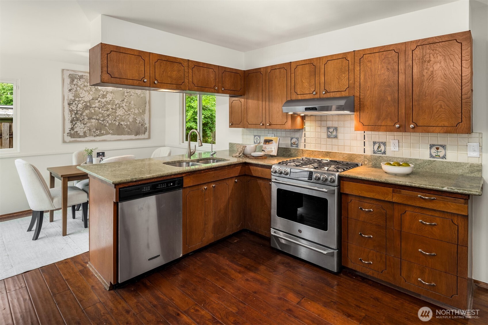 12535 SE 15th Street Bellevue WA 98005