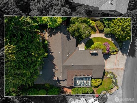 12535 SE 15th Street Bellevue WA 98005