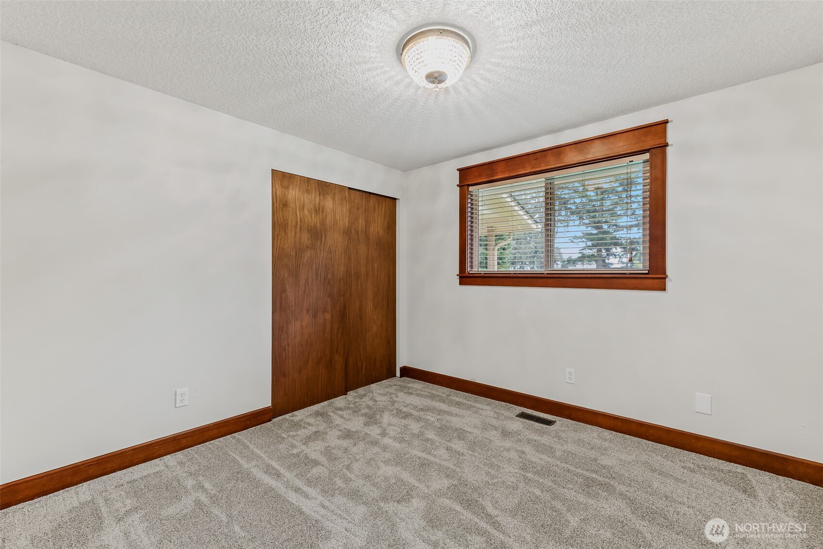 19812 NE 11th Street Camas WA 98607