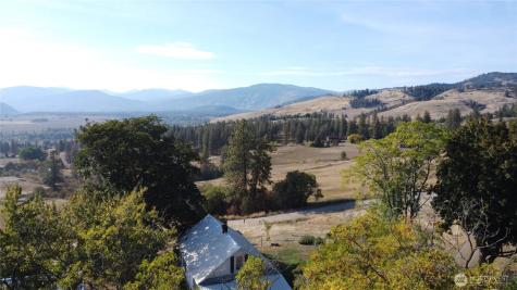 640 Highland Loop Road Kettle Falls WA 99141