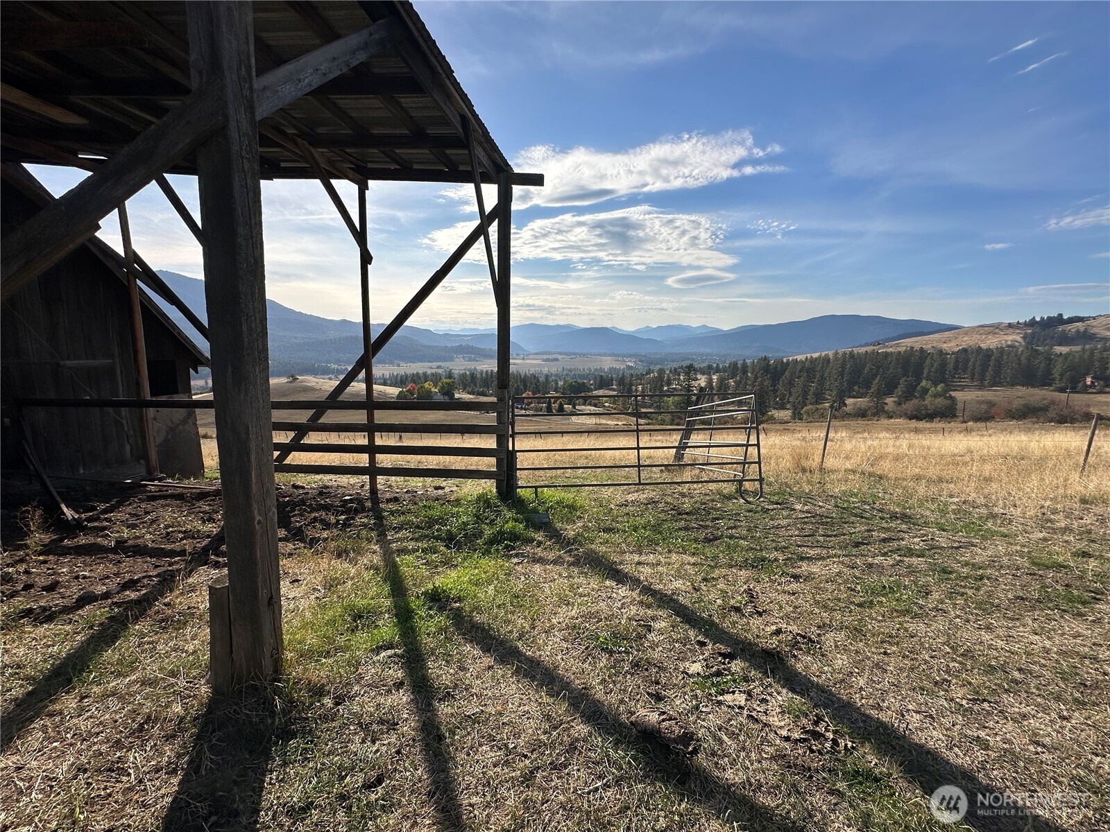 640 Highland Loop Road Kettle Falls WA 99141