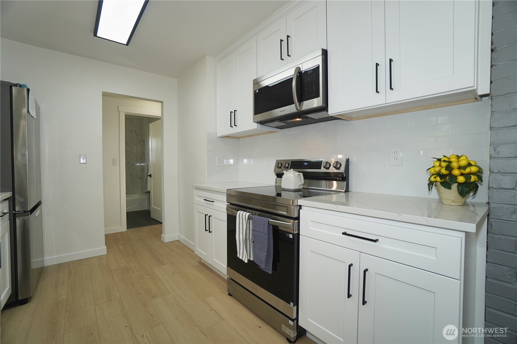 10746 63rd Avenue S Seattle WA 98178