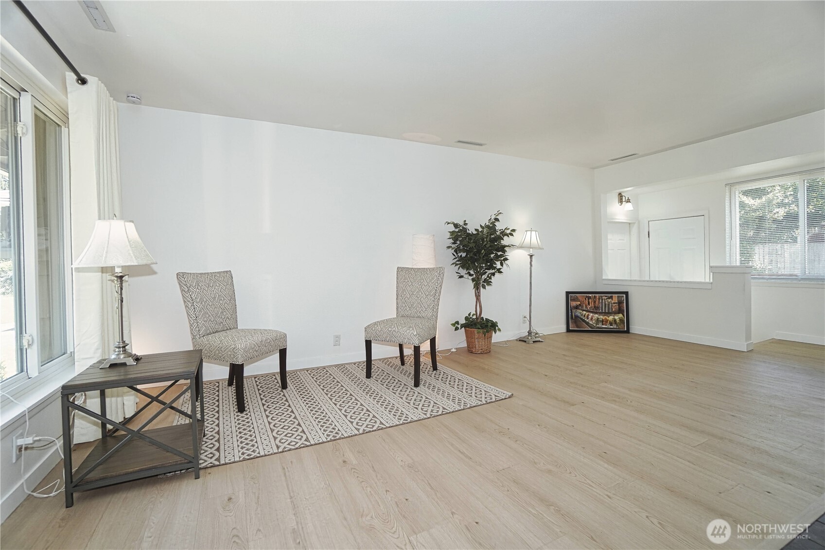 10746 63rd Avenue S Seattle WA 98178