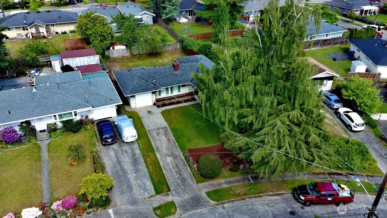 10746 63rd Avenue S Seattle WA 98178