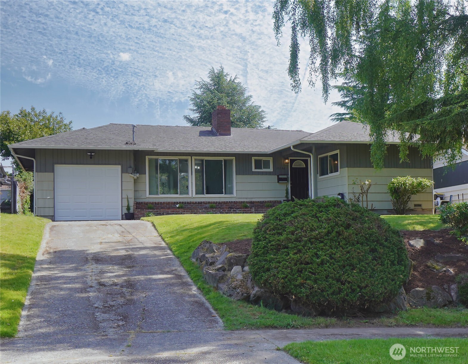 10746 63rd Avenue S Seattle WA 98178