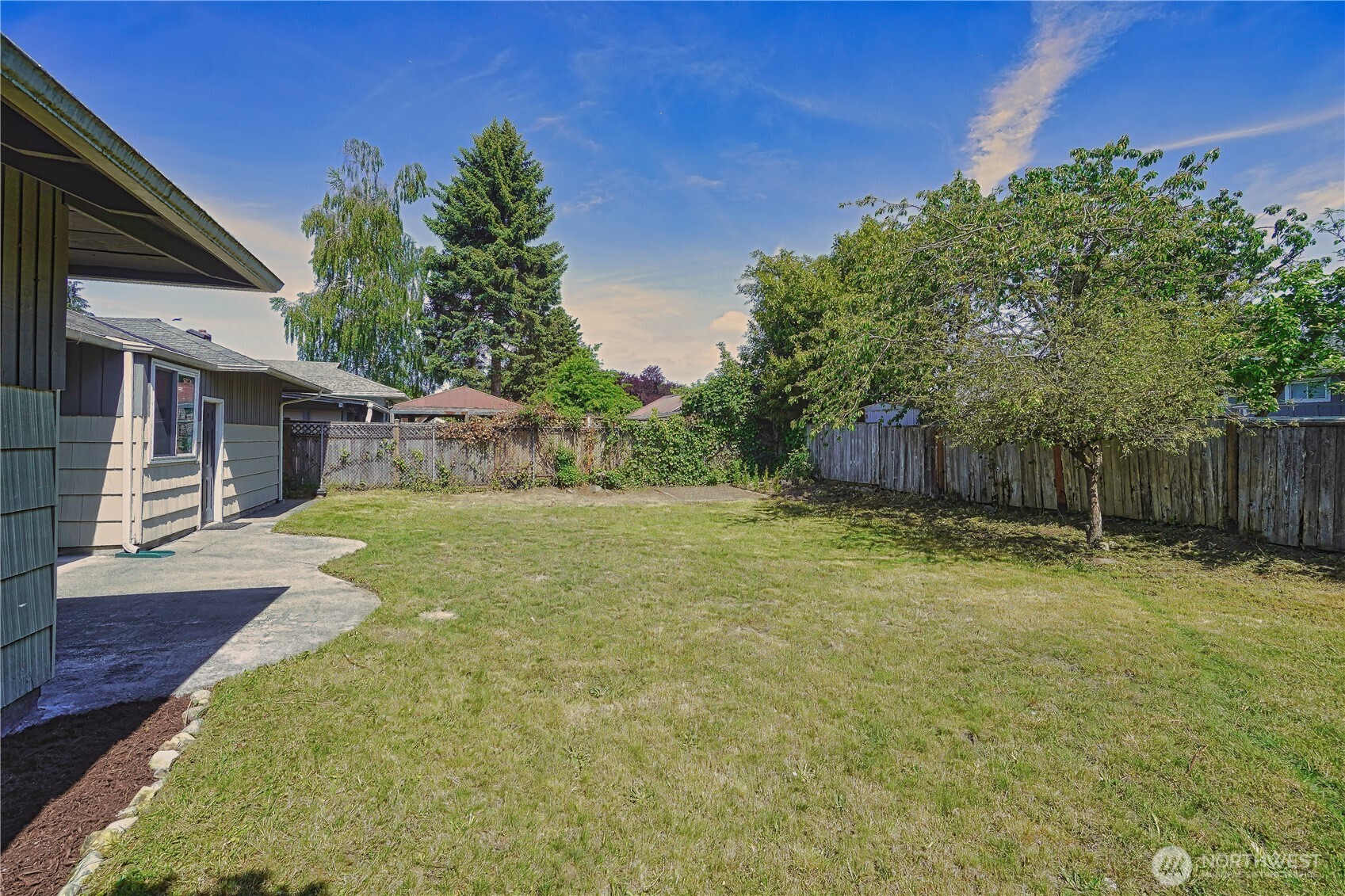 10746 63rd Avenue S Seattle WA 98178