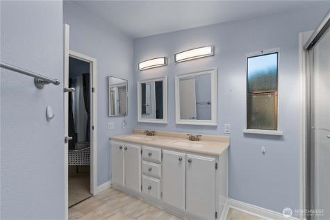 1306 Glacier Place Wenatchee WA 98801