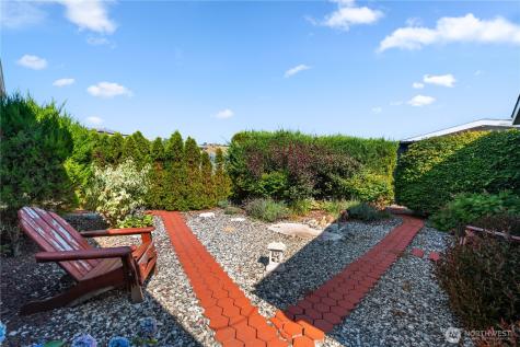 1306 Glacier Place Wenatchee WA 98801