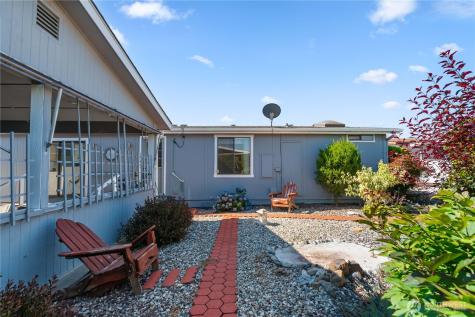 1306 Glacier Place Wenatchee WA 98801