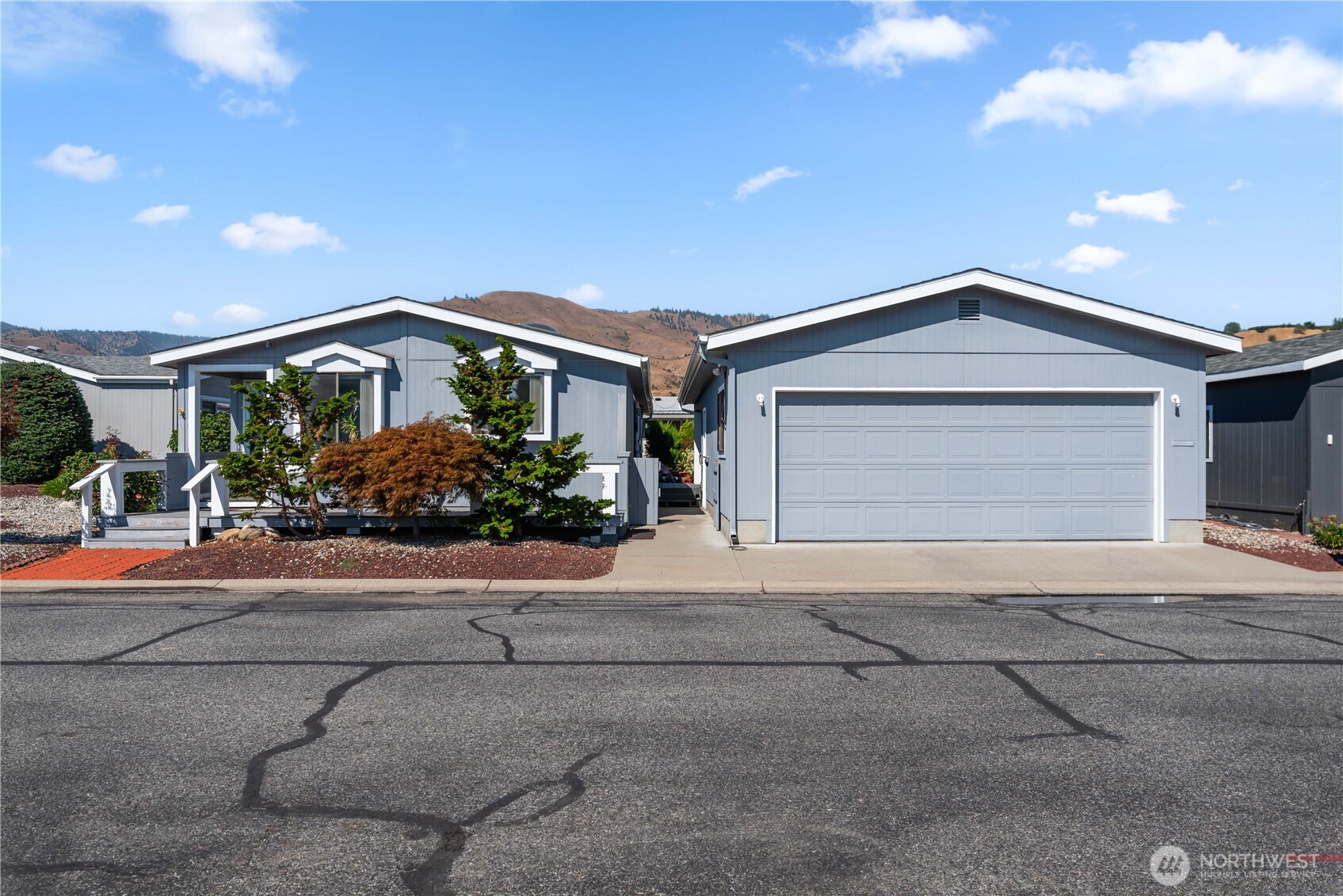 1306 Glacier Place Wenatchee WA 98801