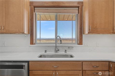 20746 NE Rd D.5 Soap Lake WA 98851