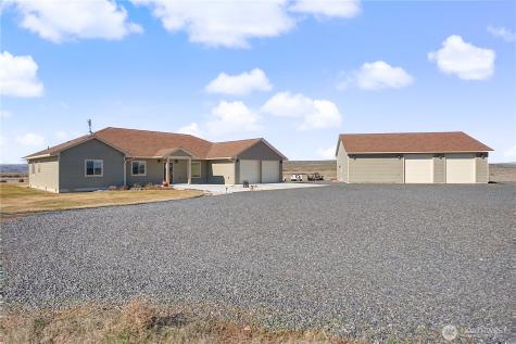 20746 NE Rd D.5 Soap Lake WA 98851
