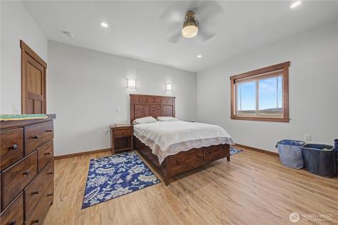 20746 NE Rd D.5 Soap Lake WA 98851