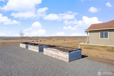 20746 NE Rd D.5 Soap Lake WA 98851