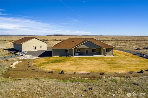 20746 NE Rd D.5 Soap Lake WA 98851