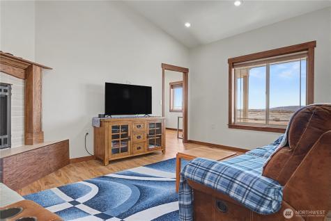 20746 NE Rd D.5 Soap Lake WA 98851