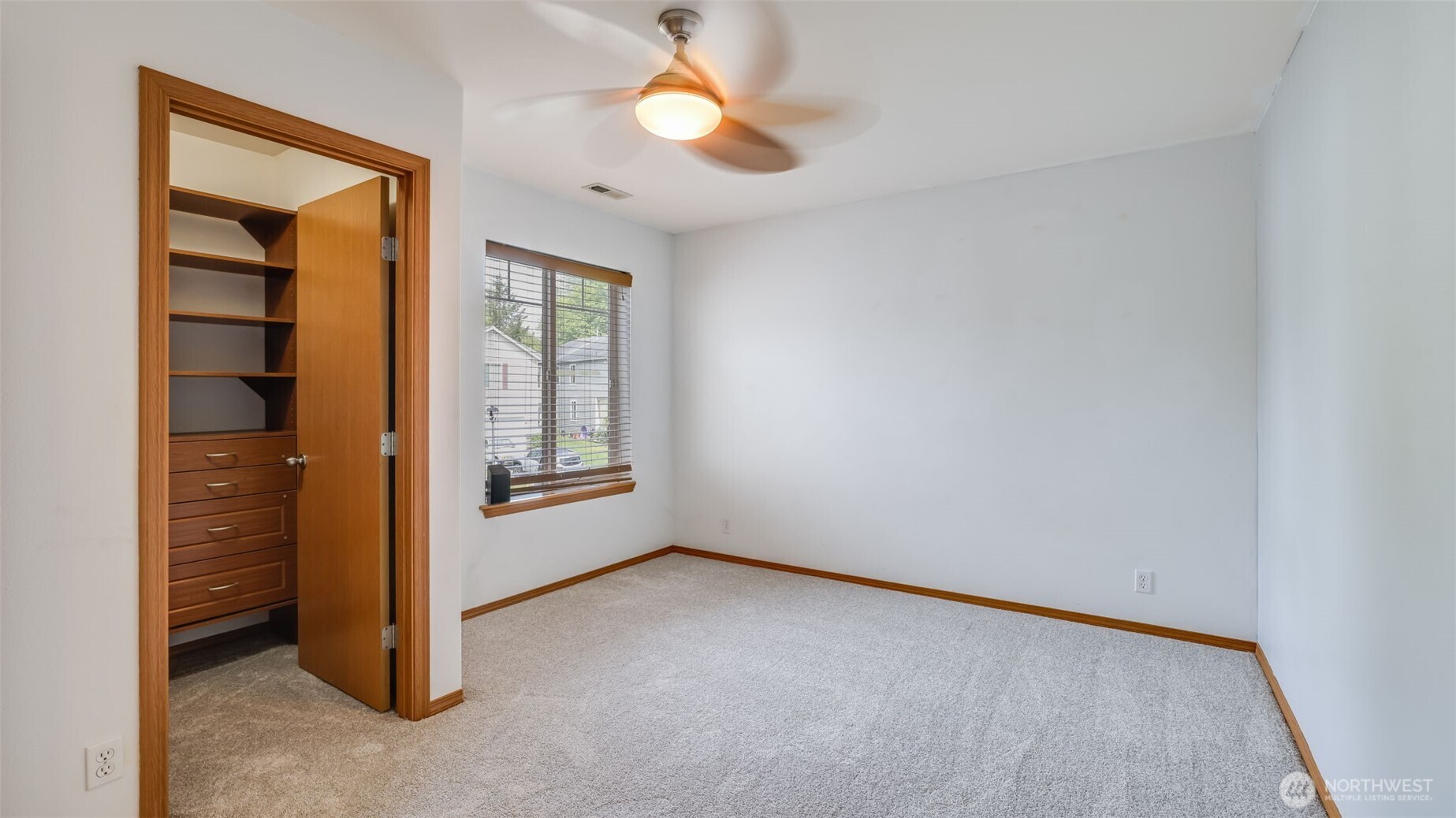 28843 213th Court SE Kent WA 98042