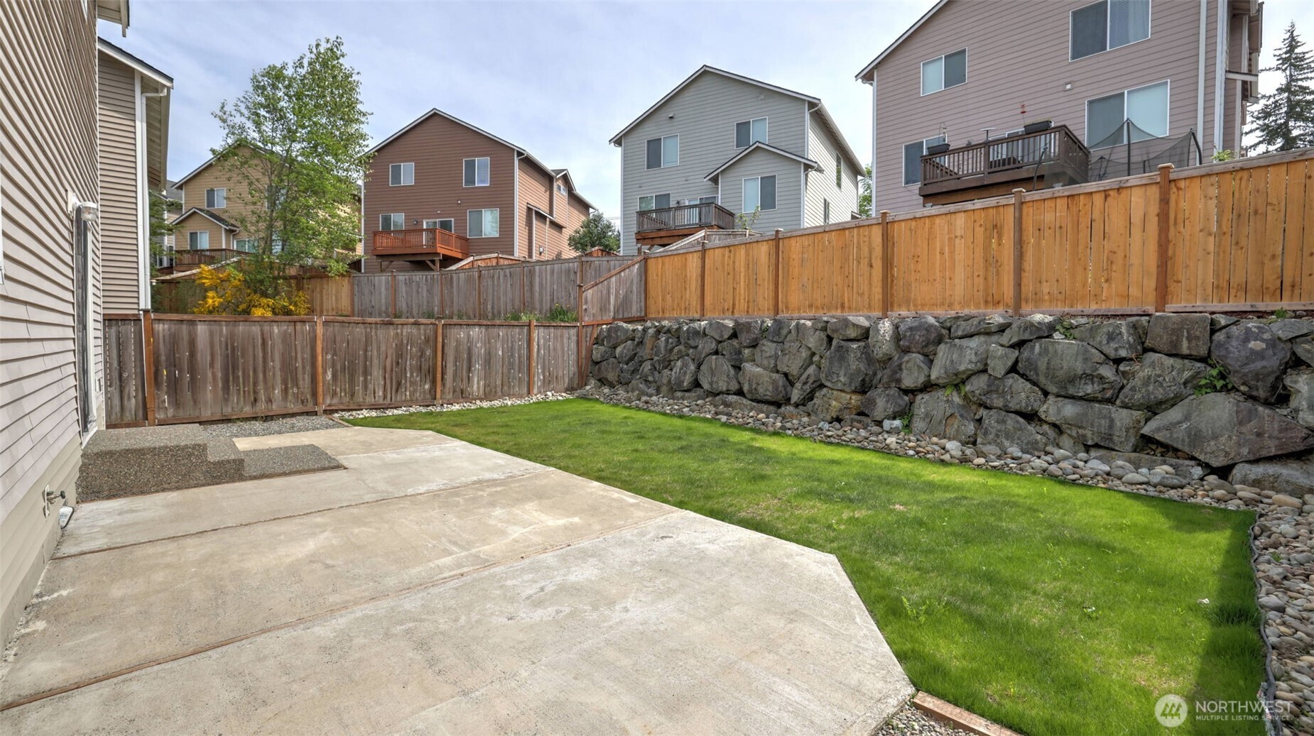28843 213th Court SE Kent WA 98042