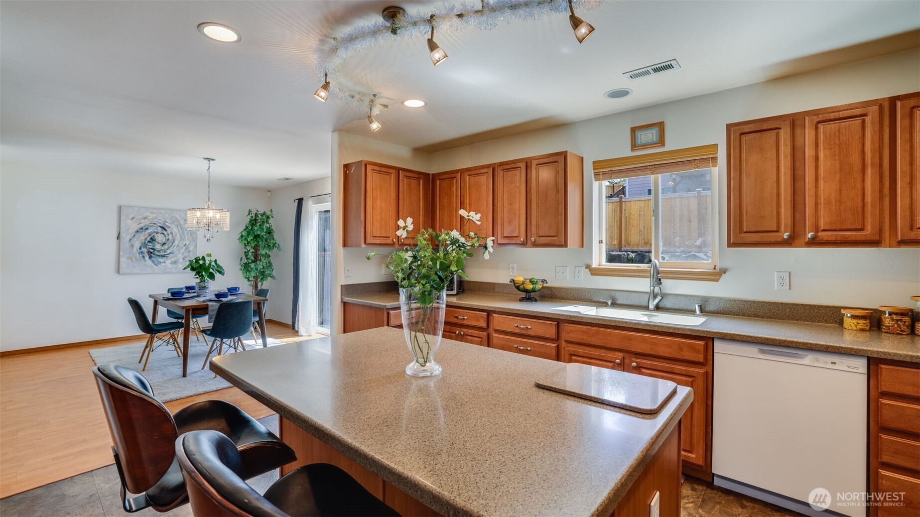 28843 213th Court SE Kent WA 98042