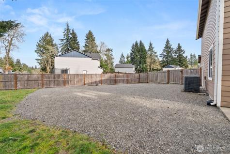 114 Lillian Lane SE Rainier WA 98576