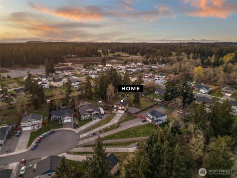 114 Lillian Lane SE Rainier WA 98576