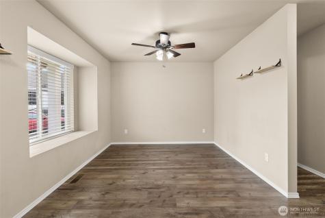 114 Lillian Lane SE Rainier WA 98576