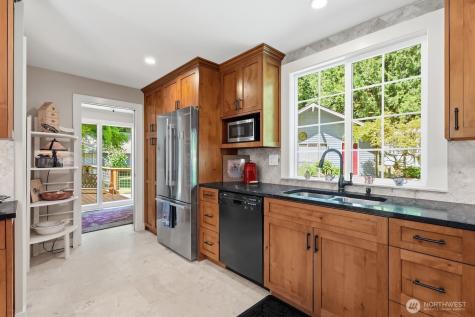 6922 232nd Avenue NE Redmond WA 98053