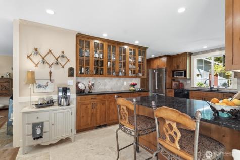 6922 232nd Avenue NE Redmond WA 98053