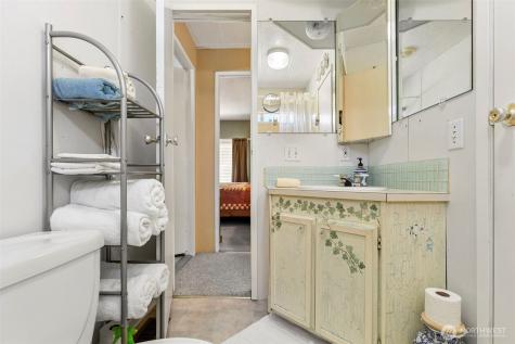 8262 Seabeck Highway NW Bremerton WA 98312