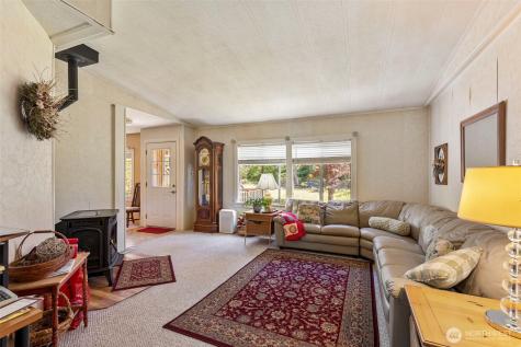 8262 Seabeck Highway NW Bremerton WA 98312
