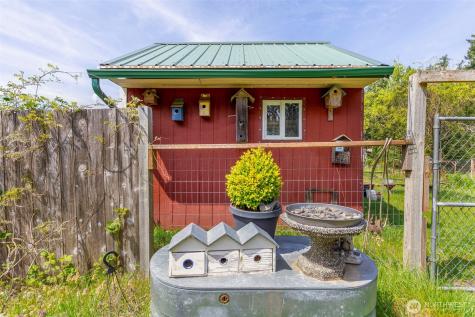 8262 Seabeck Highway NW Bremerton WA 98312
