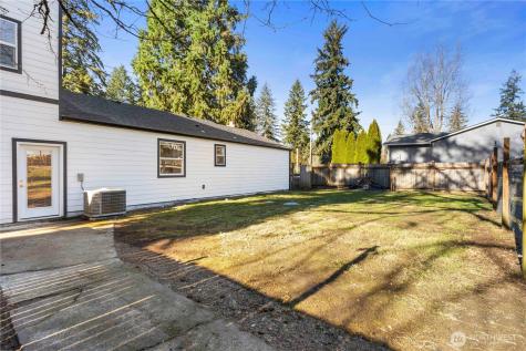 7003 44th Avenue E Tacoma WA 98443