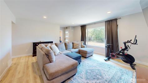 18830 108th Avenue SE Renton WA 98055
