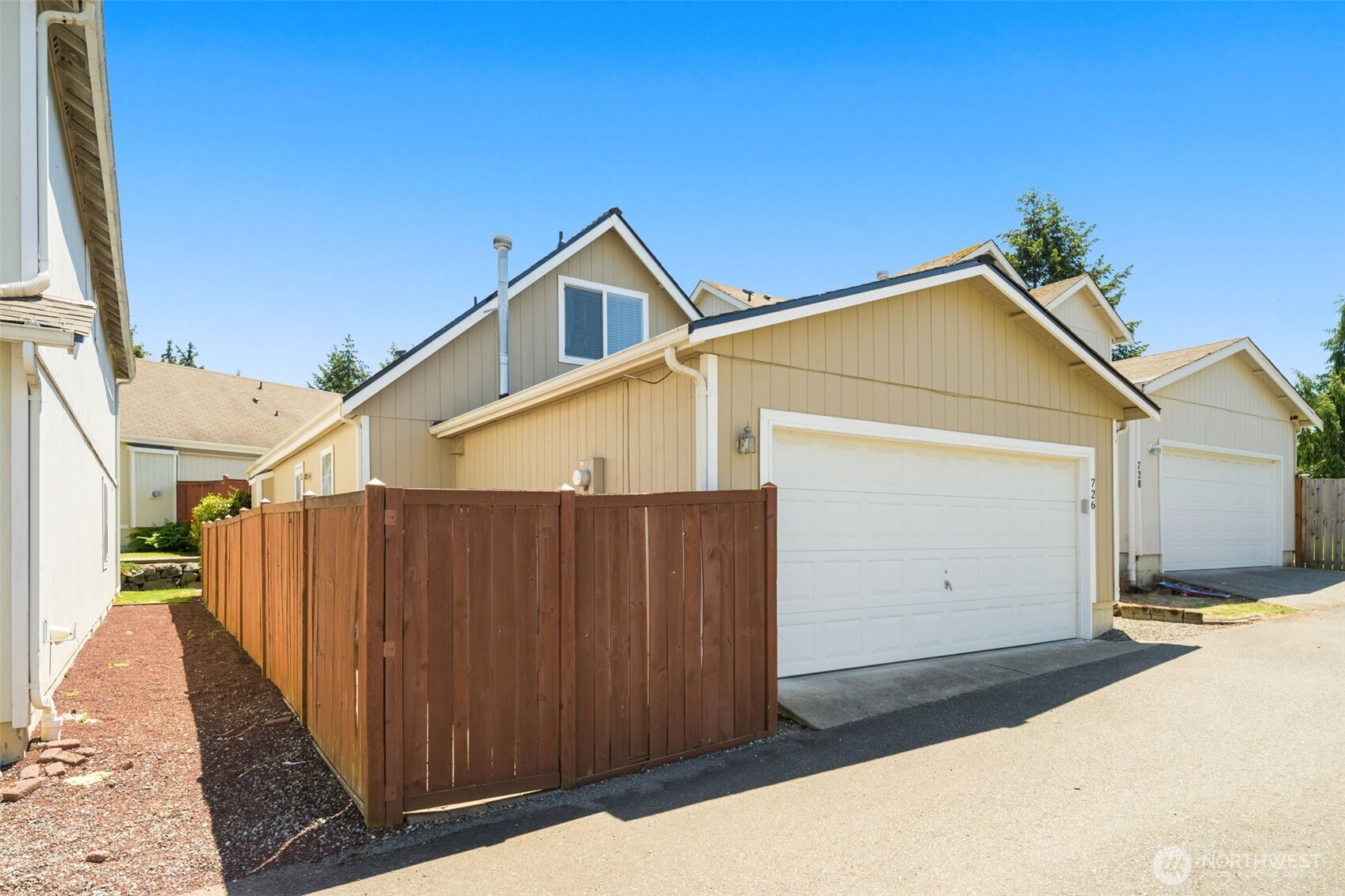 726 29th Avenue SE Puyallup WA 98374