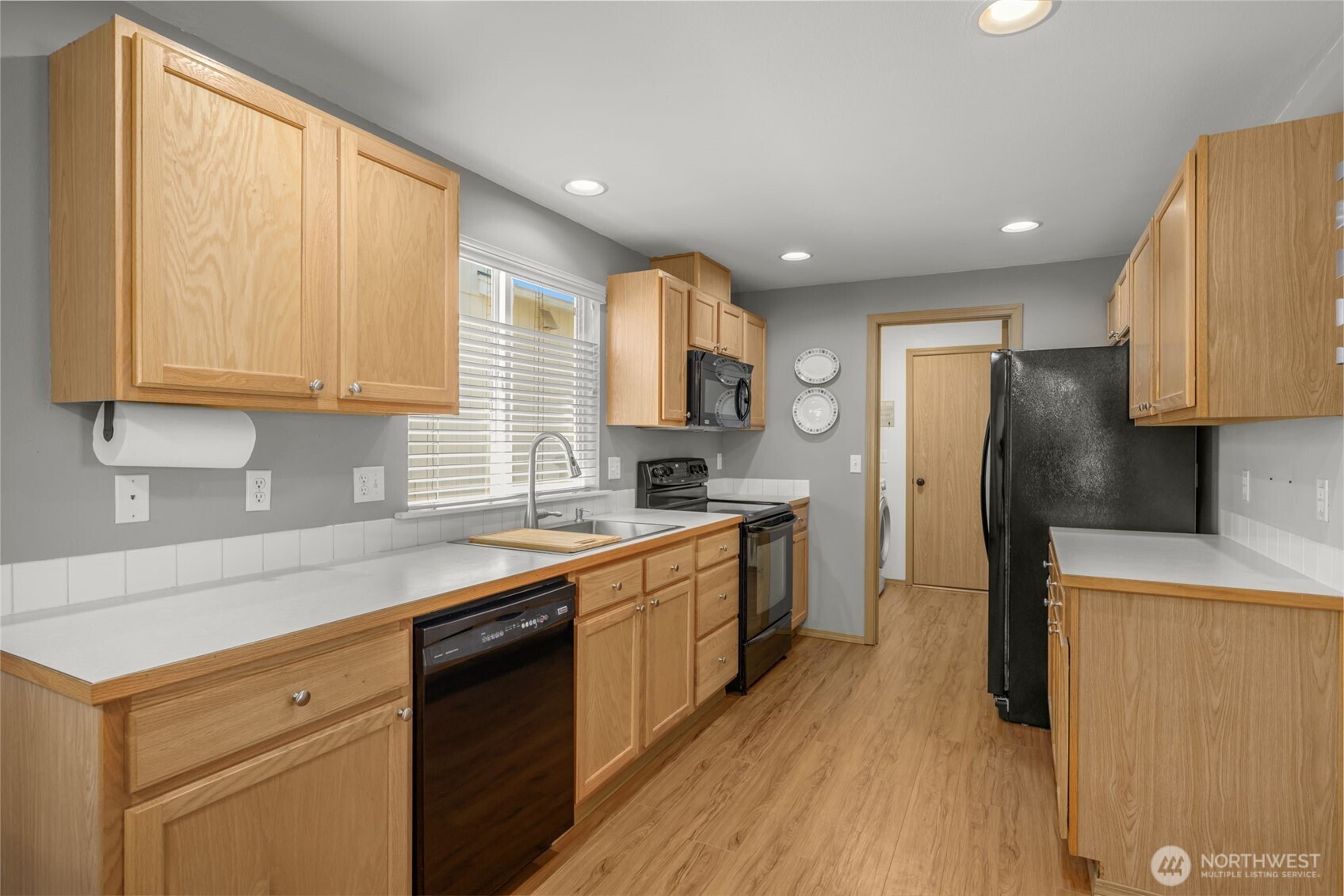 726 29th Avenue SE Puyallup WA 98374