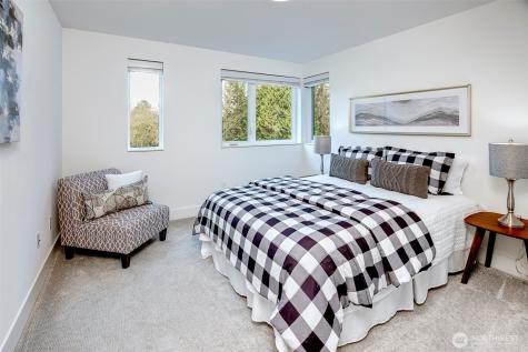 4274 NE 50th Street Seattle WA 98105