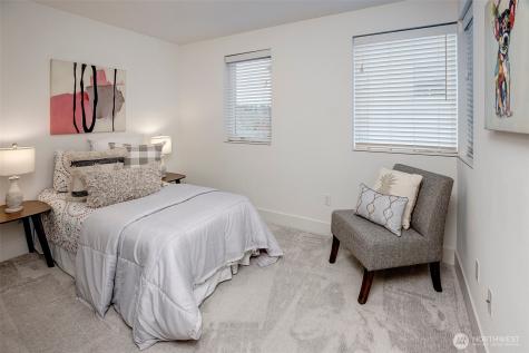 4274 NE 50th Street Seattle WA 98105