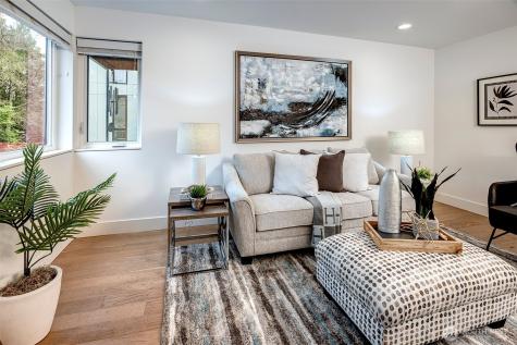 4274 NE 50th Street Seattle WA 98105