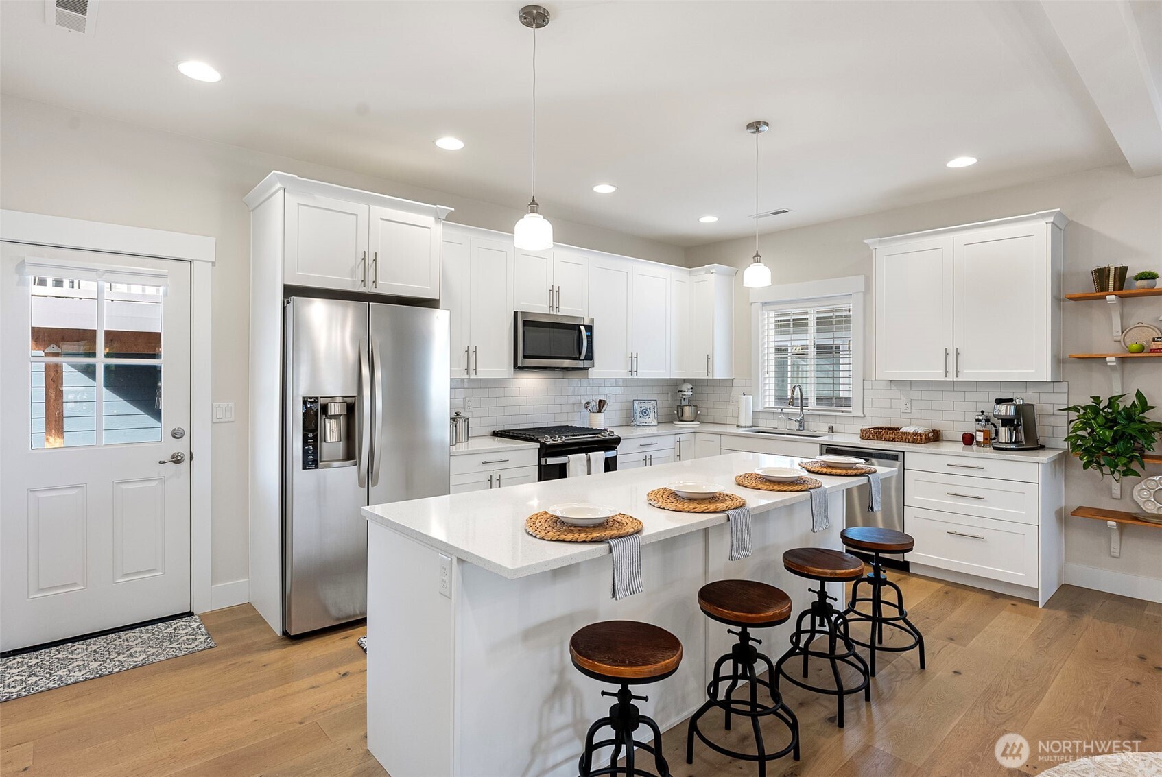 71 E Sullivan Allyn WA 98524
