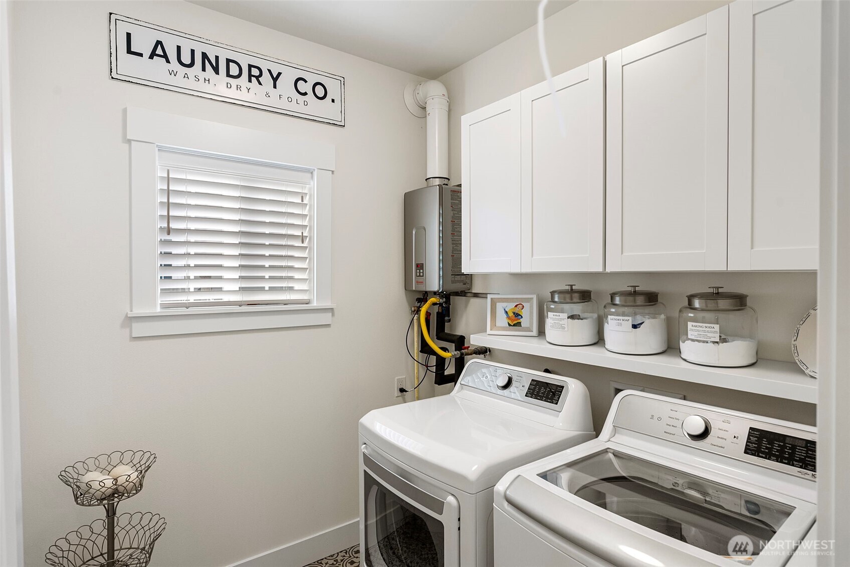 71 E Sullivan Allyn WA 98524