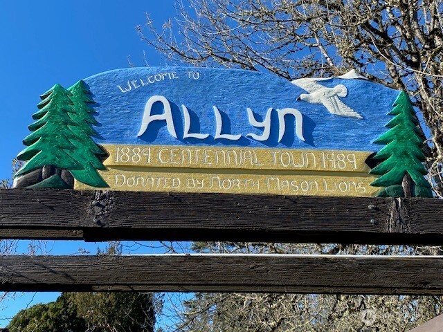 71 E Sullivan Allyn WA 98524
