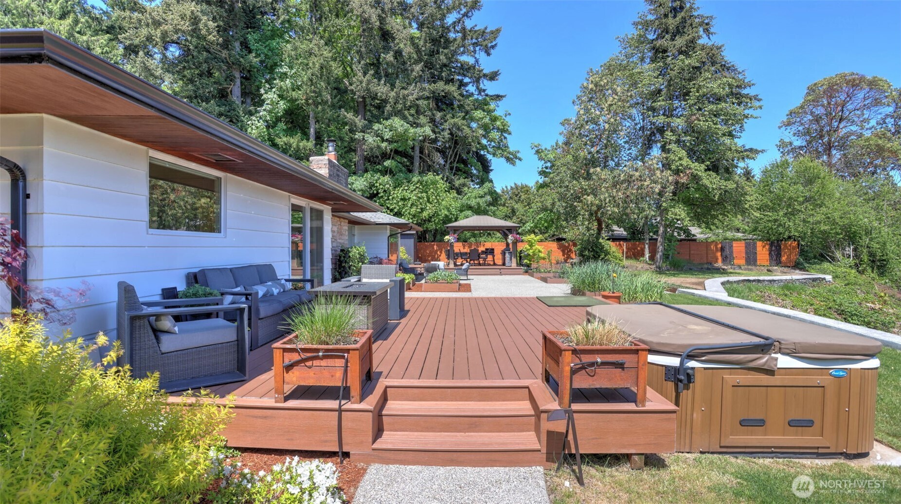 22010 34th Avenue S Seatac WA 98198