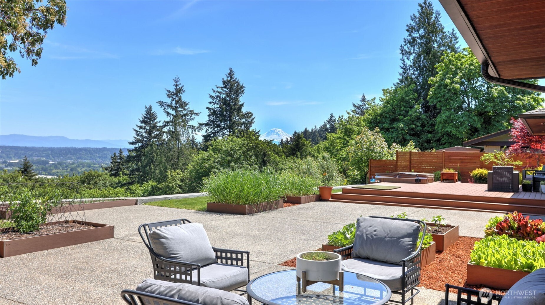 22010 34th Avenue S Seatac WA 98198