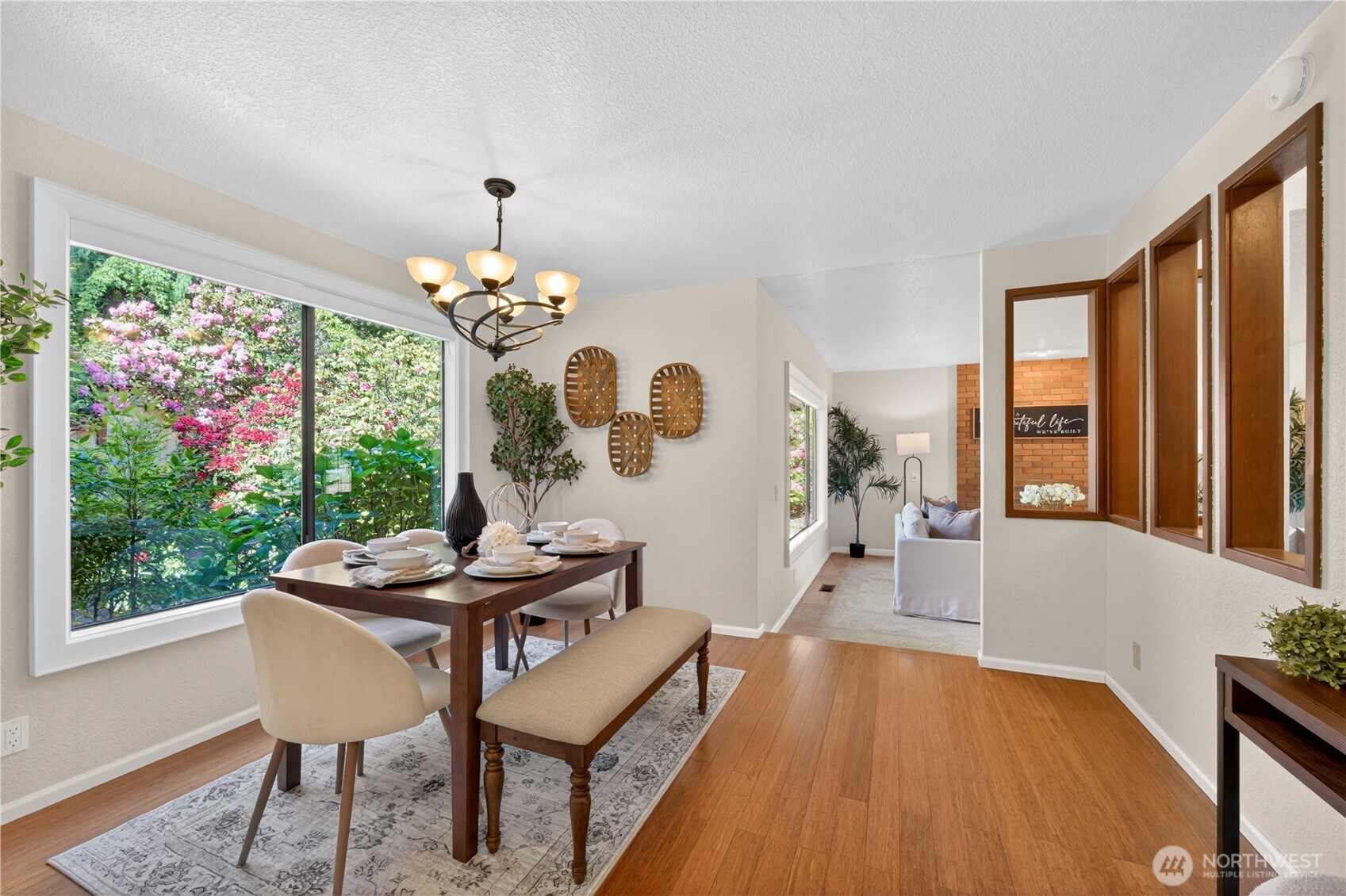 8611 191st Place SW Edmonds WA 98026