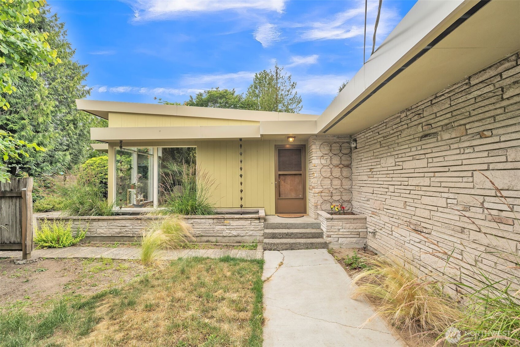 11521 Corliss Avenue N Seattle WA 98133