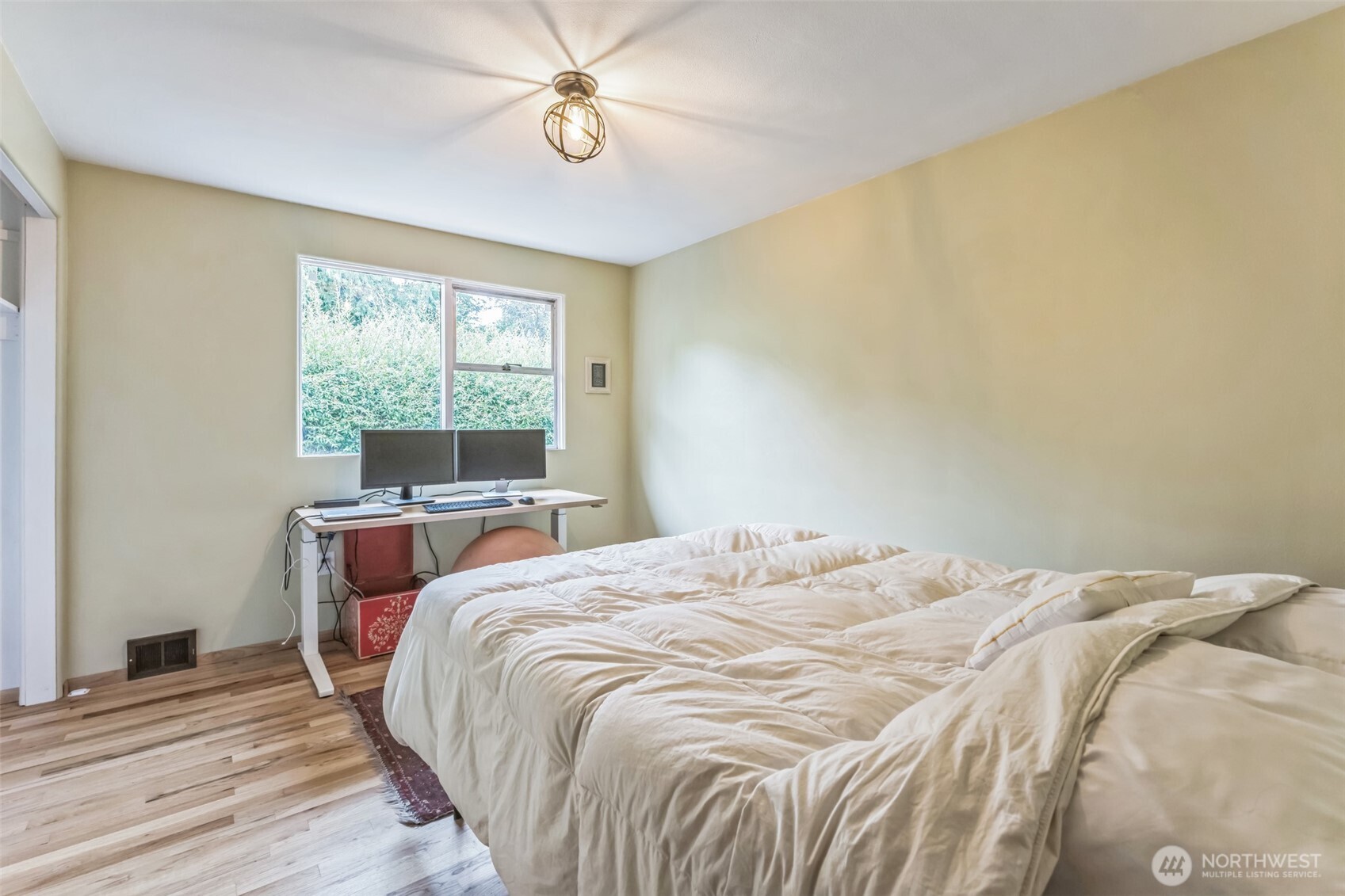 11521 Corliss Avenue N Seattle WA 98133