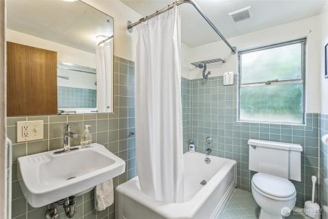 11521 Corliss Avenue N Seattle WA 98133